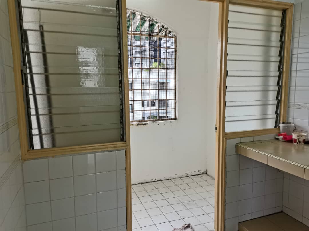 H5 Apartment Pandan Jaya - photo 3