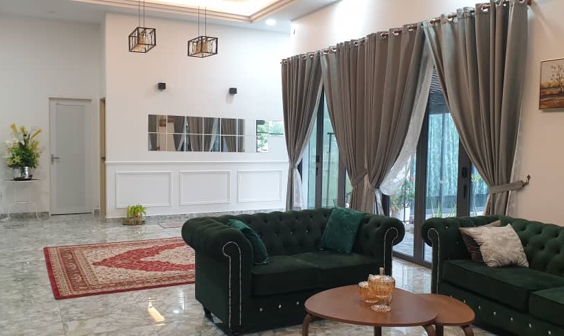 College Height 1 Storey Bungalow House 6432sf 4r5b - photo 3