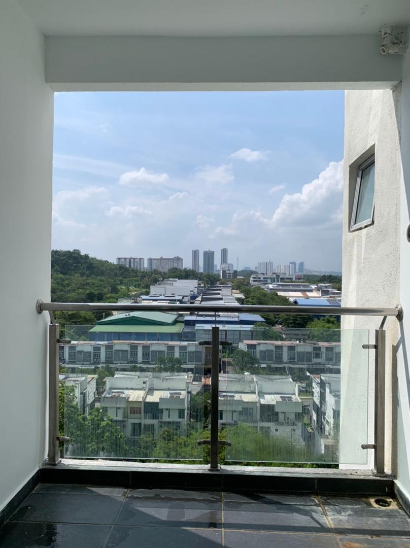Aman Heights Condo Renovated High Floor - photo 3