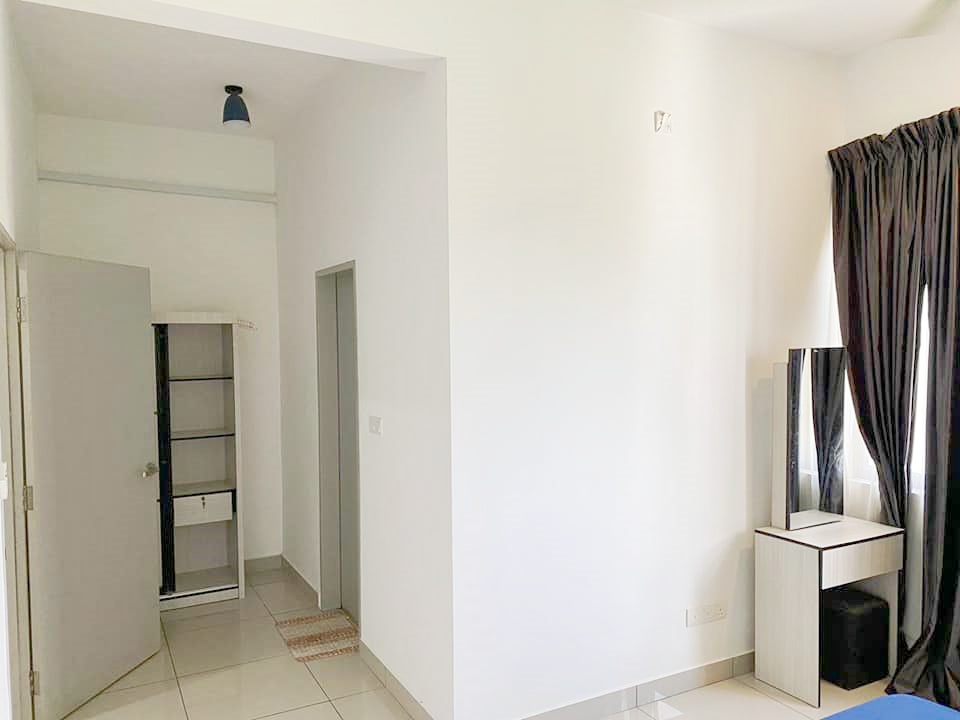 Almyra Residence Bandar Seri Putra Bangi 1055sf - photo 3
