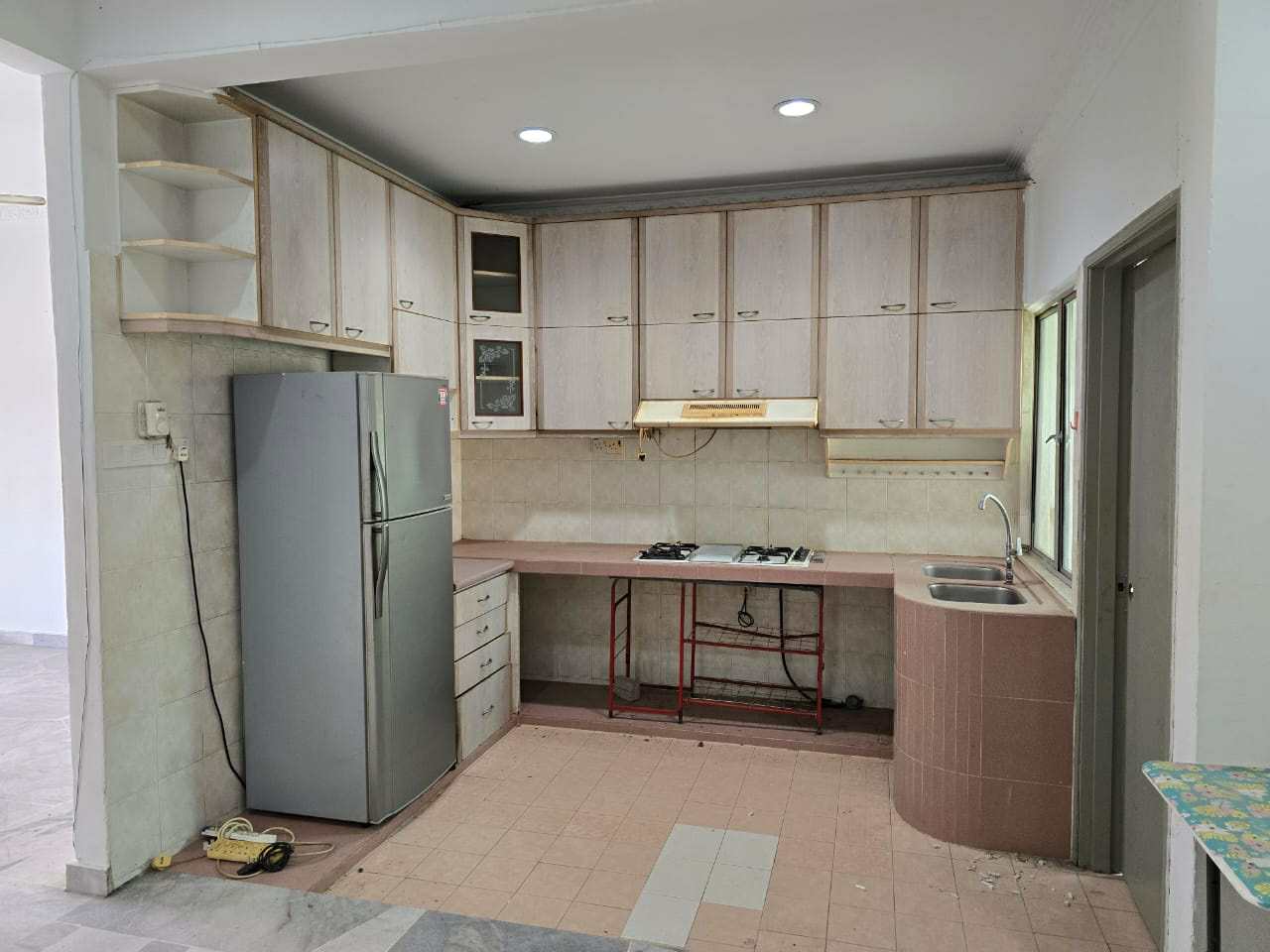 Townhouse Sri Mahlig ...