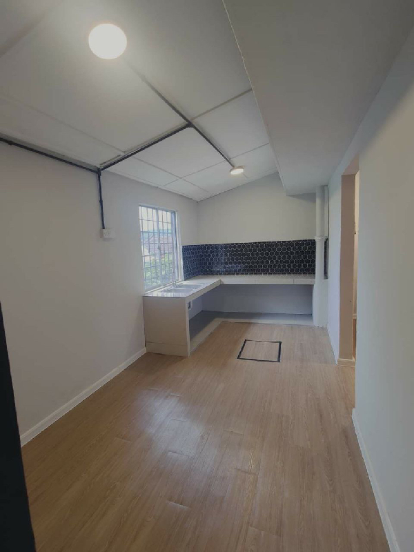 Endlot 2 Storey RenovatedTaman Bukit Anggerik, Cheras KL - photo 6