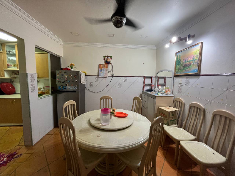 Double Storey Terrace House Taman Bukit Indah, Ampang - photo 2