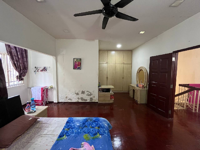 Double Storey Terrace House Taman Bukit Indah, Ampang - photo 10