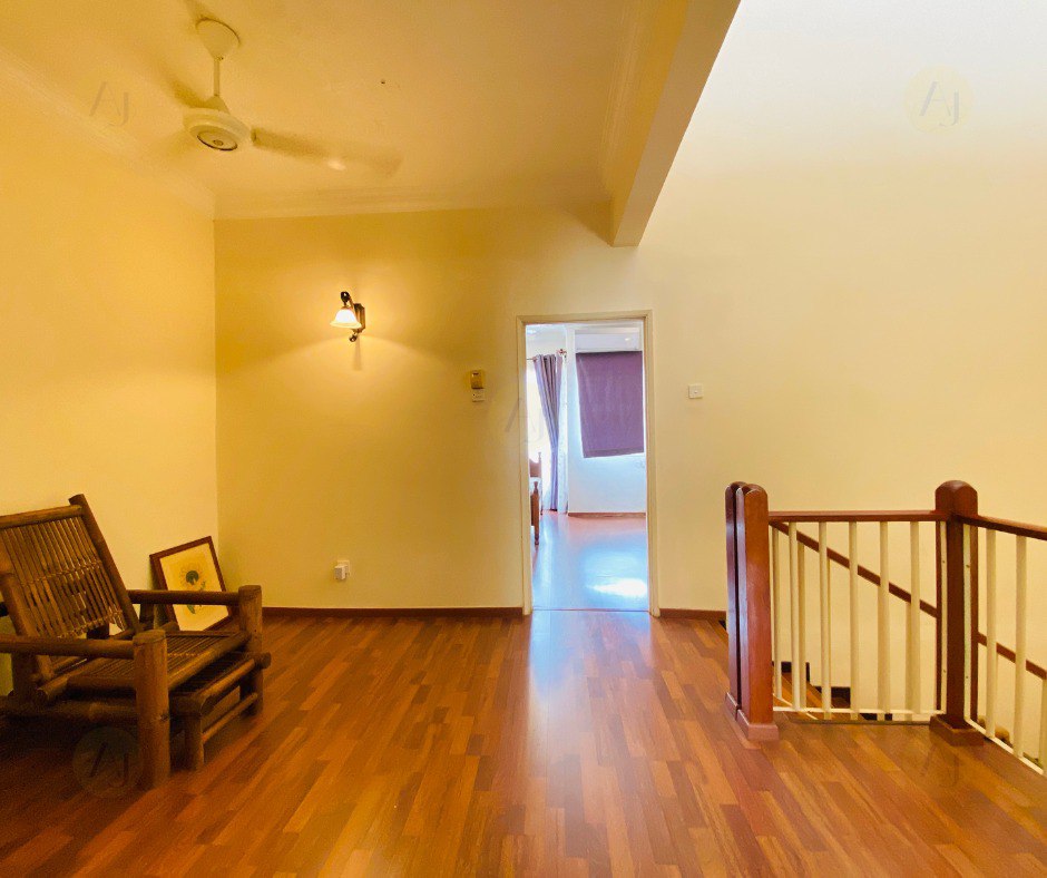 2 Storey Terrace House  Taman Bukit Utama Ampang - photo 8
