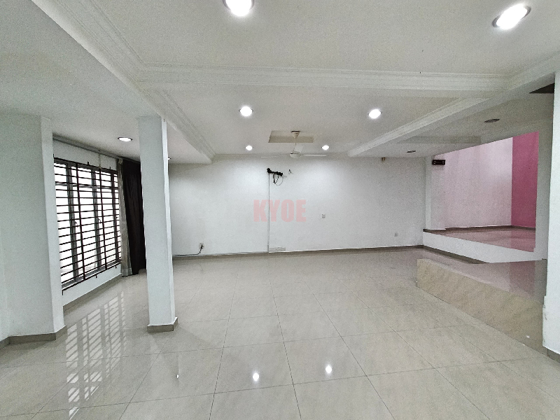 SUPER LINK HOUSE | UKAY HEIGHTS, AMPANG | RENOVATED EXTENDED  - photo 5