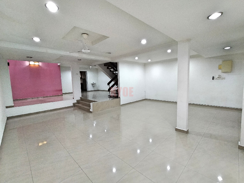 SUPER LINK HOUSE | UKAY HEIGHTS, AMPANG | RENOVATED EXTENDED  - photo 6