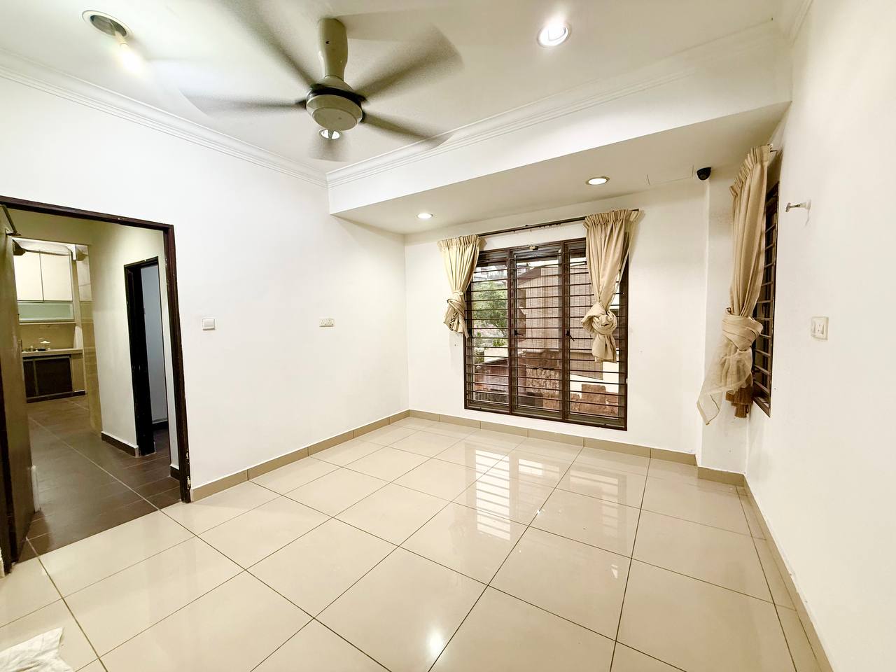 3sty Vistaria Residence Puchong Jaya FREEHOLD - photo 6