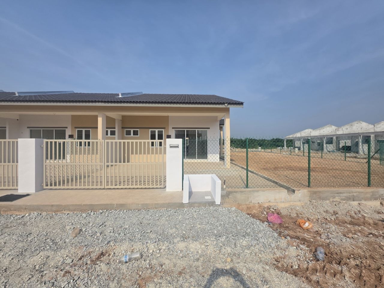 Rumah Teres Baru Direct Pemaju La Indera Kuantan - photo 2