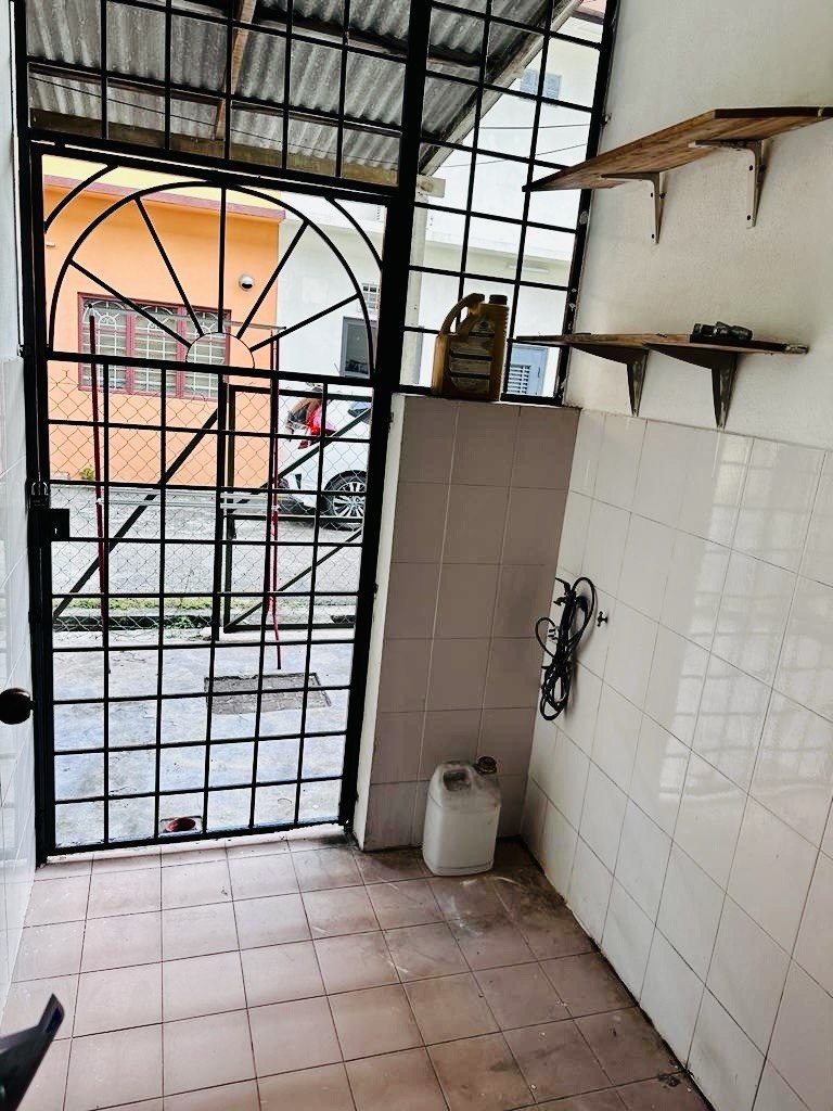 FREEHOLD 2half Storey Terrace Cheras, 150m to MRT - photo 8