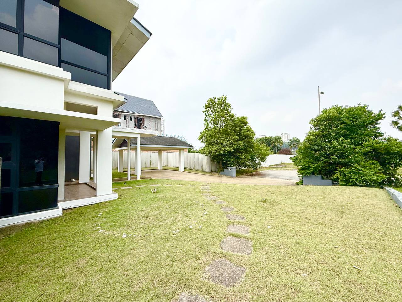 2sty Bungalow Perdana Lakeview East Cyberjaya Pool - photo 3