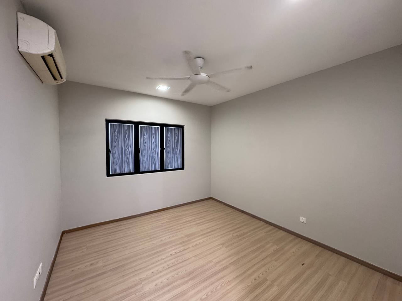 Residensi Alami Shah Alam Murah New Reno Face Pool - photo 8