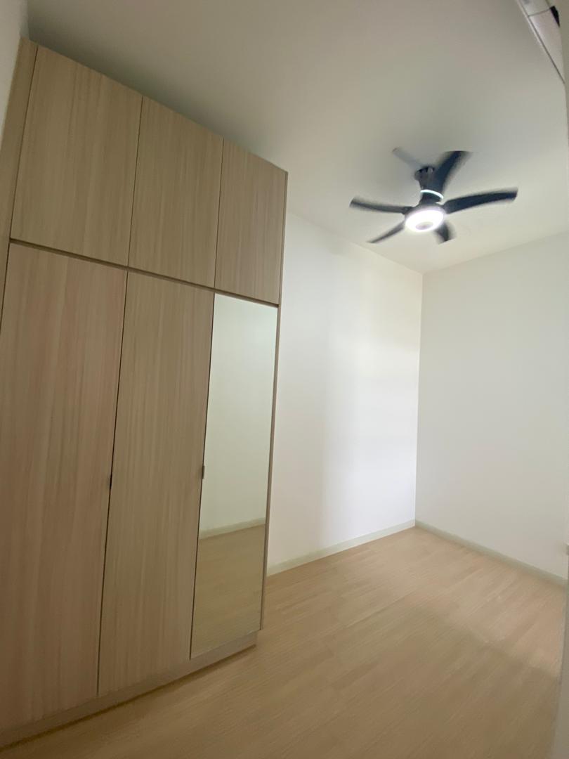 Lakeville Residence - photo 2