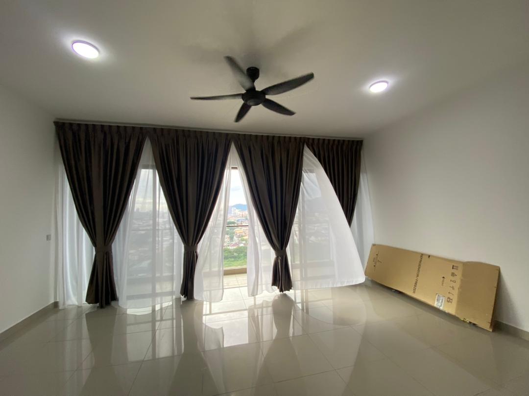 Lakeville Residence - photo 1