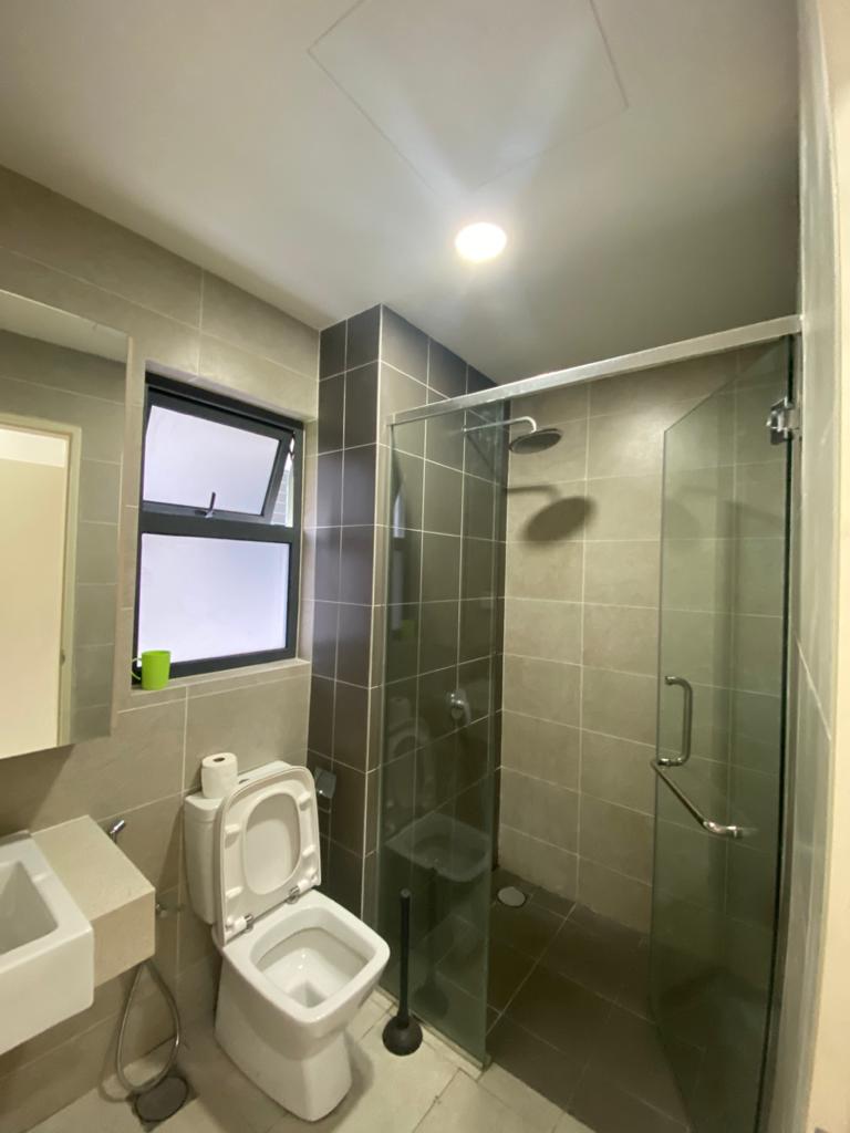 Lakeville Residence - photo 2