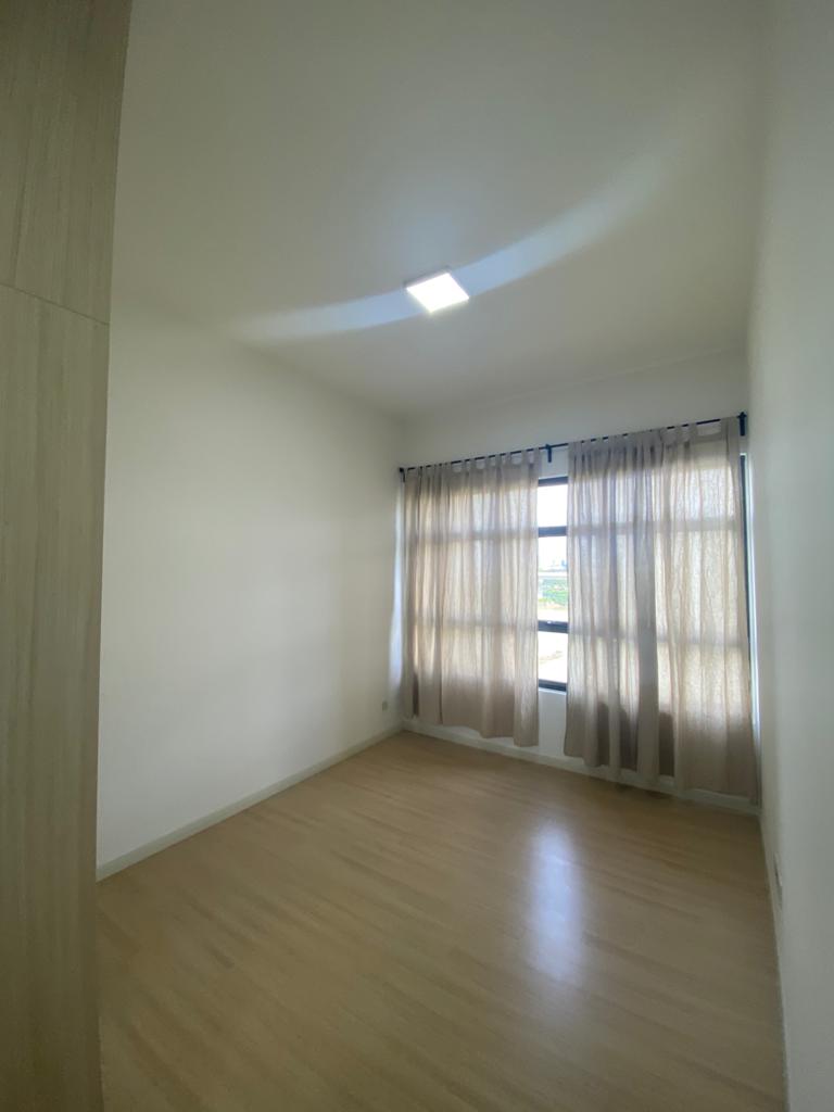 Lakeville Residence - photo 2