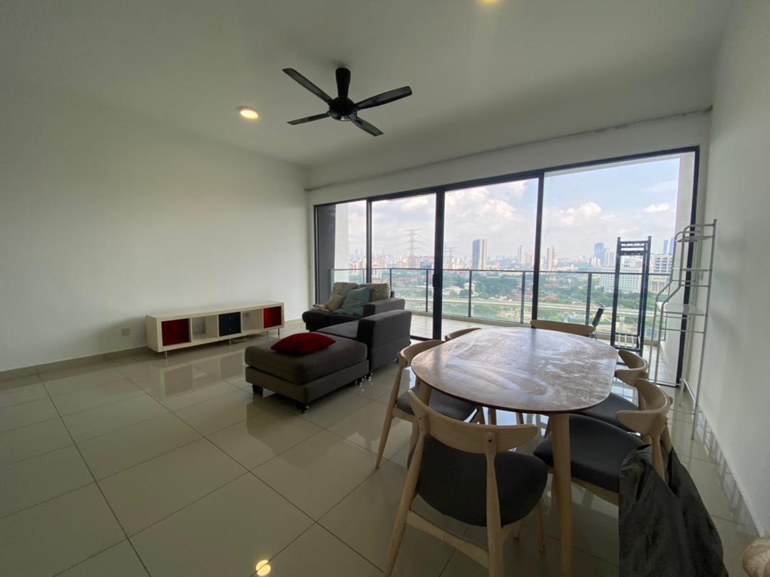 Lakeville Residence - photo 1