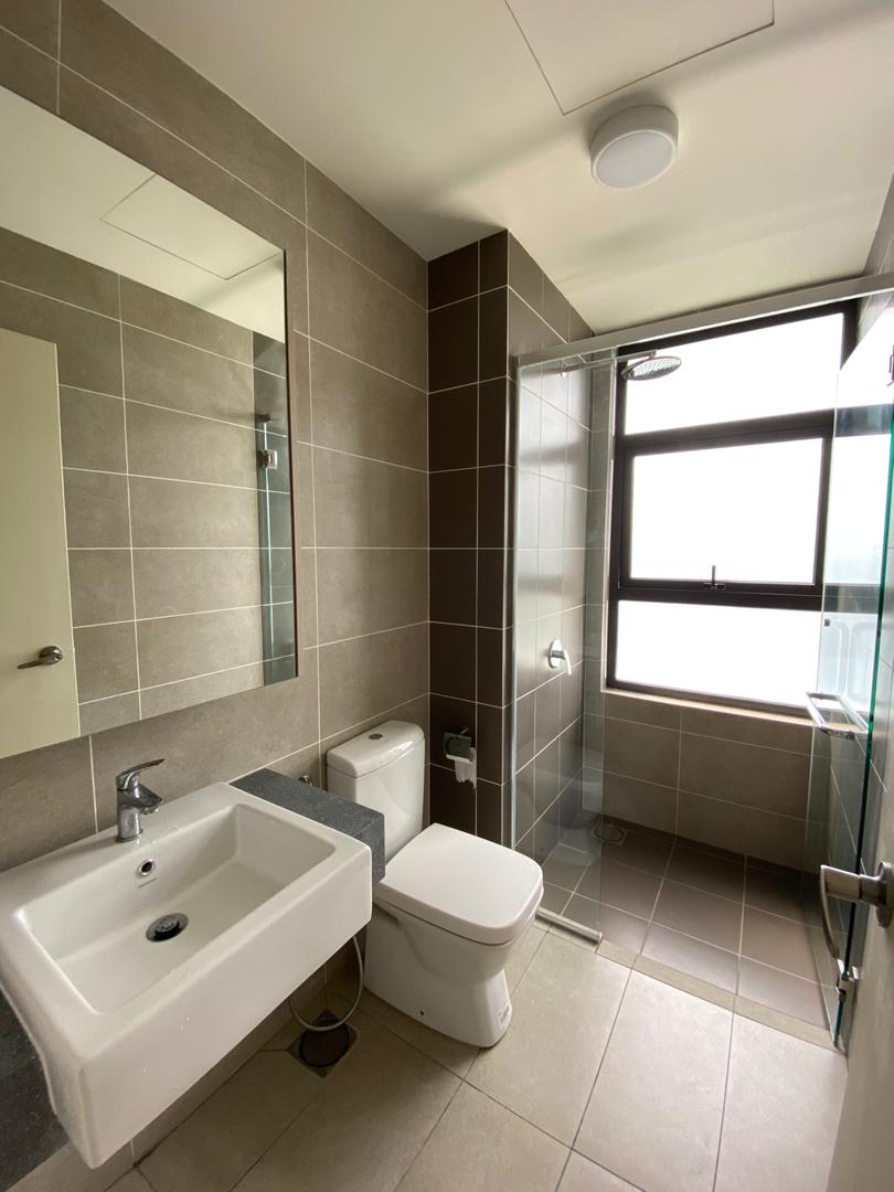 Lakeville Residence - photo 8