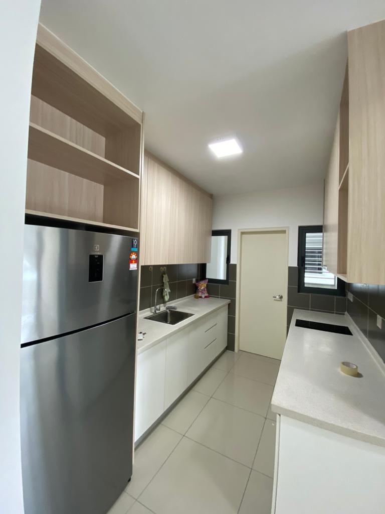 Lakeville Residence - photo 4