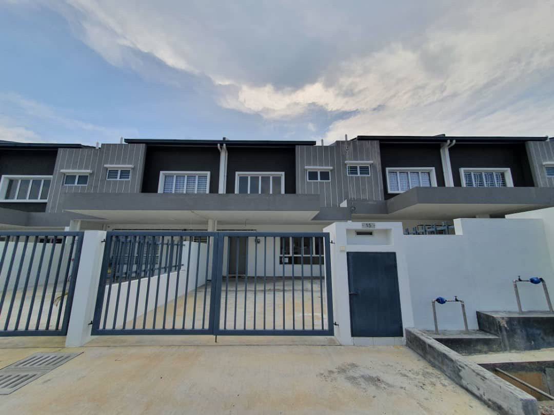 Laman Haris Eco Grandeur