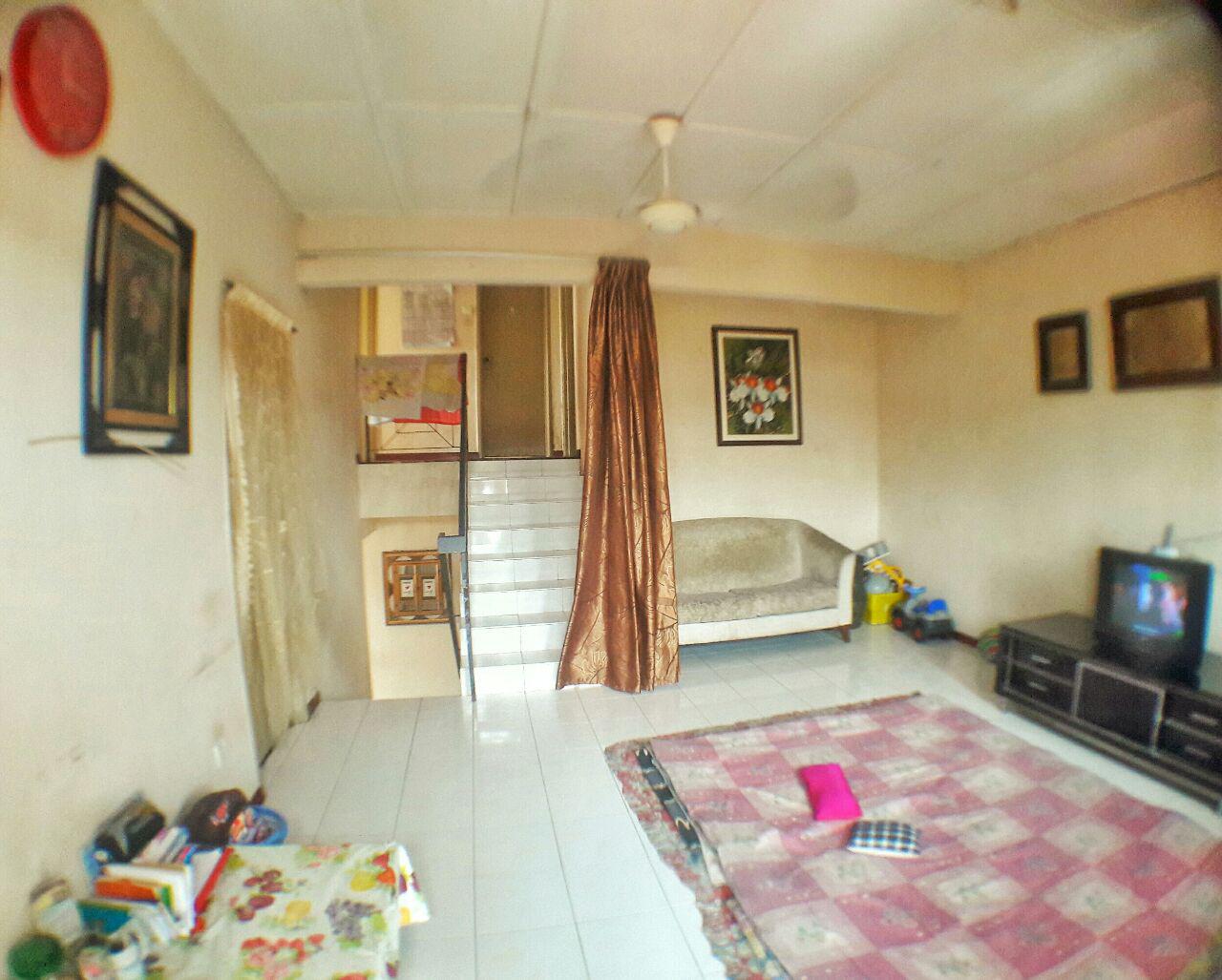 Townhouse, Taman Kajang Perdana, Kajang - photo 5