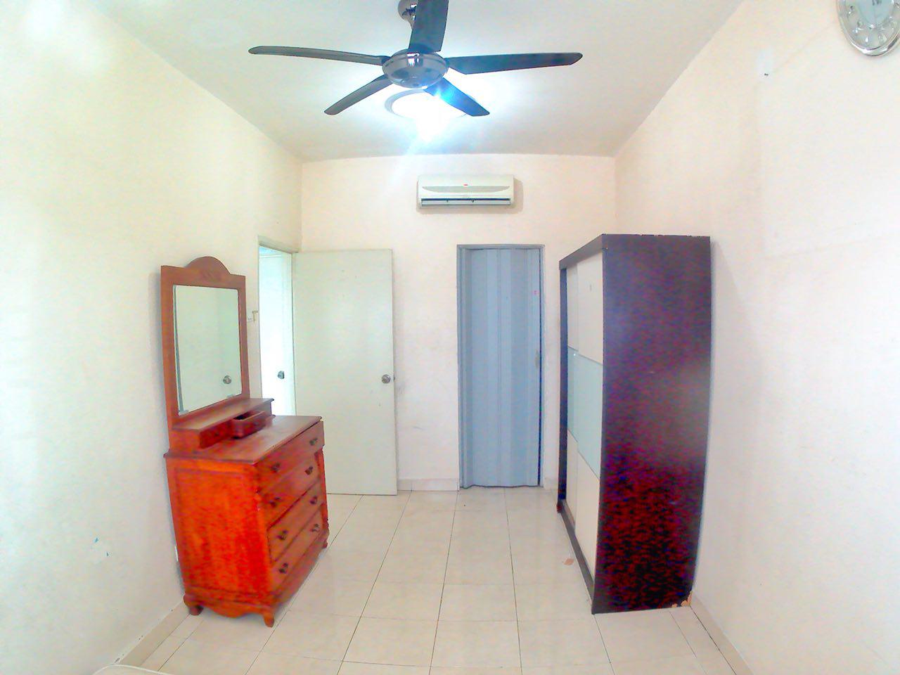 Condominium, Juta Mines, Seri Kembangan, NON Bumi - photo 10