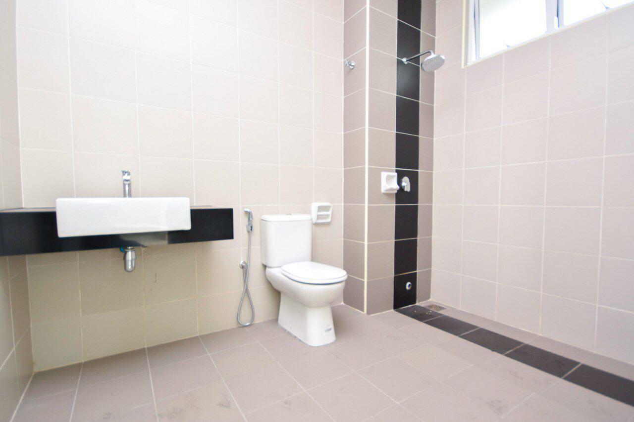 Superlink House, Putra Residence, Seri Kembangan - photo 7