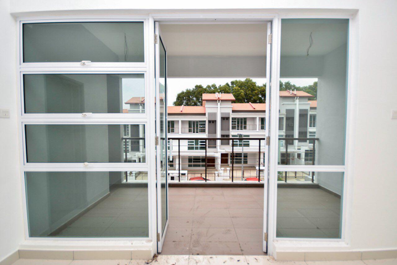 Superlink House, Putra Residence, Seri Kembangan - photo 8