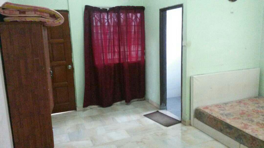 2 Storey Bungalow, Seksyen 5, Seri Kembangan - photo 6