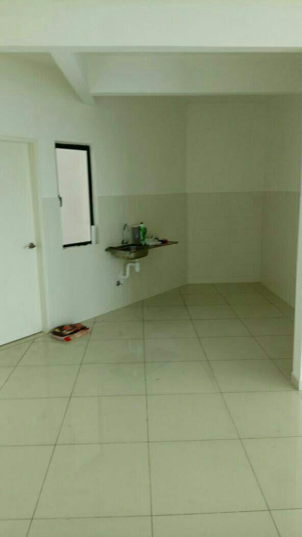 Condominium, Zeva Residences, Seri Kembangan - photo 8