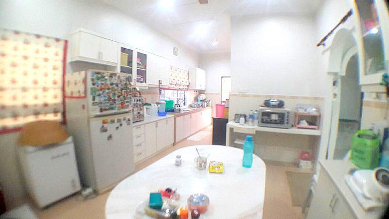 Terrace House, Kampung Pandan, Ampang, 2100 sqft - photo 7