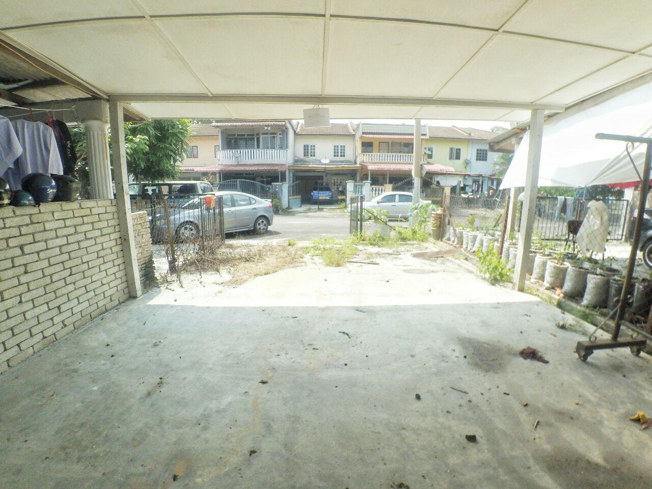 2 Storey Terrace House, Taman Cheras Jaya,Balakong - photo 2