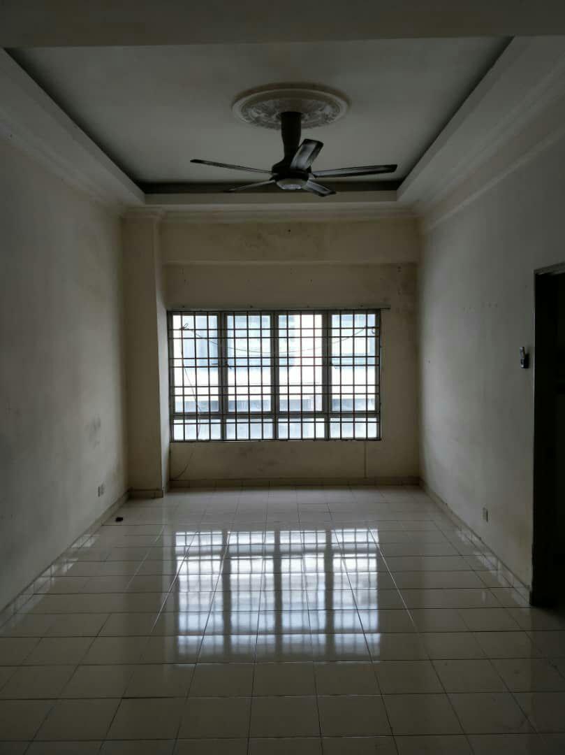 Dataran Otomobil Seksyen 15, Shah Alam