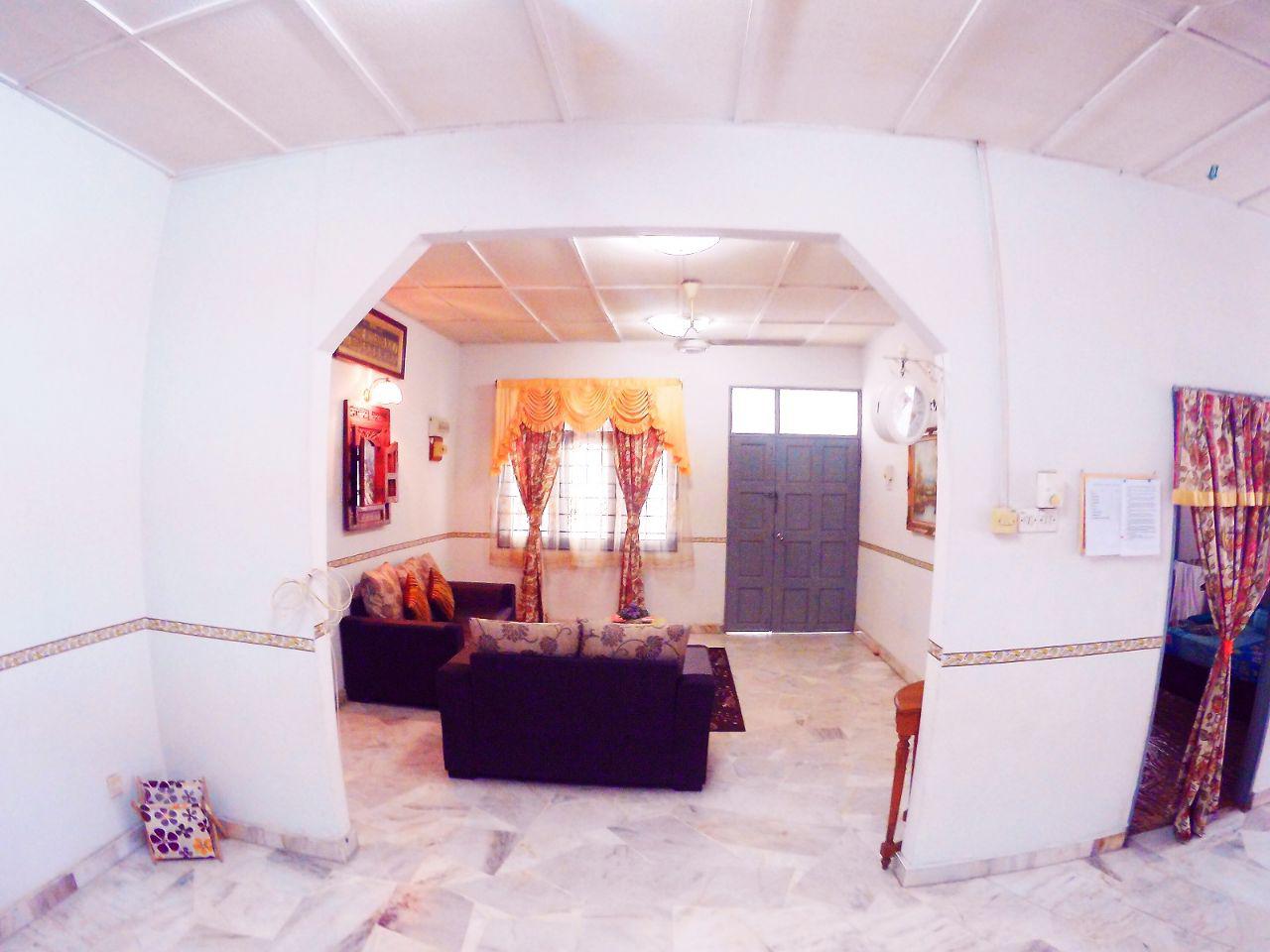 Semi D, Single Storey, Taman Selasih, Sepang - photo 4