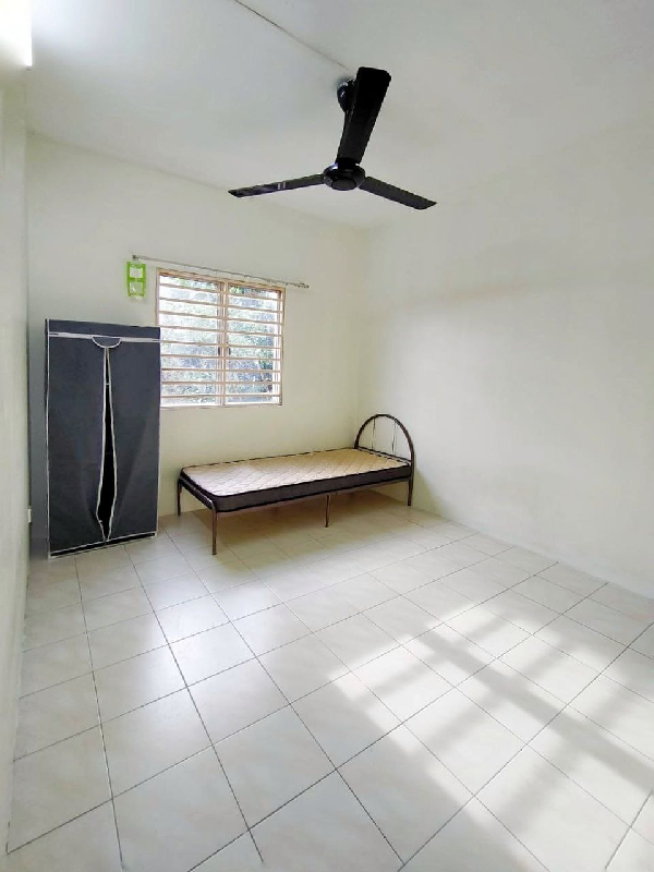 Pangsapuri Mayang, Puncak Jalil, Seri Kembangan, Level 1 - photo 4