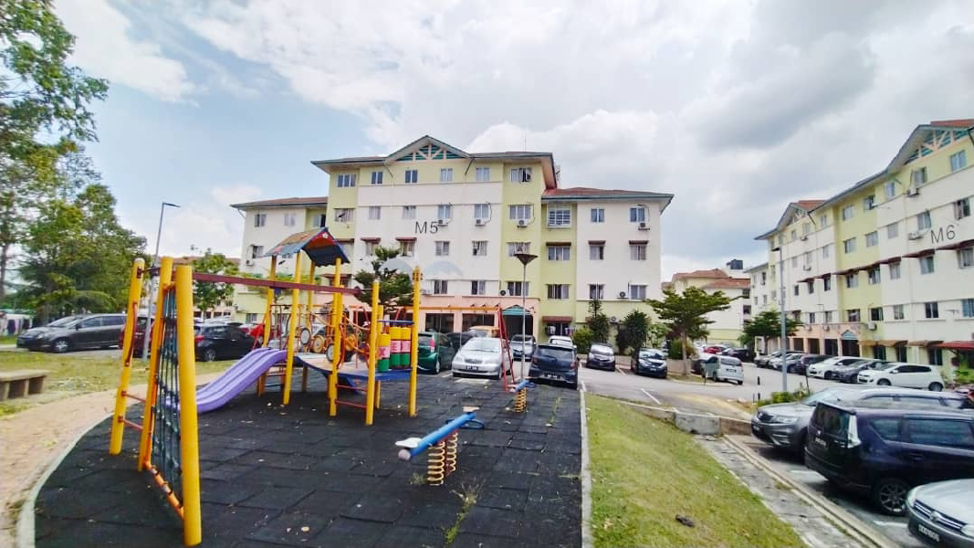 Pangsapuri Seri Bintang, U5 Subang Bestari, Ground Floor, Renovated - photo 7