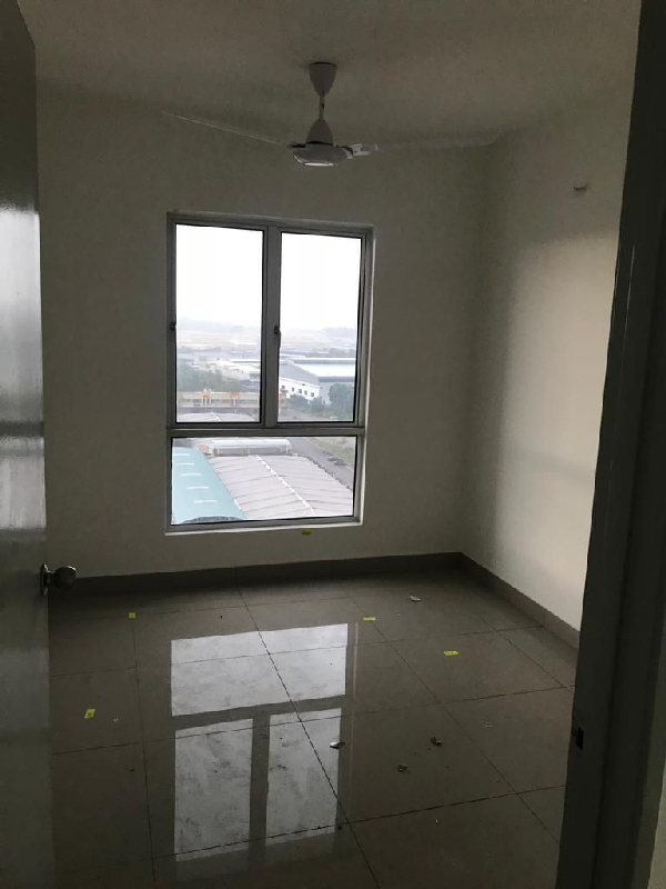 Sentrovue Service Apartment, Puncak Alam, Partial Furnish - photo 3