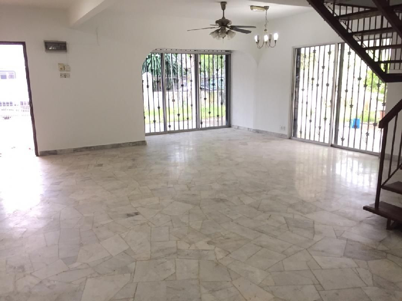 Taman Bunga Negara, Seksyen 27, Shah Alam, 2 Storey Terrace House, Corner - photo 2