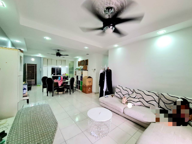 Laman Tasik Condominium, Bandar Sri Permaisuri, Cheras, Reno, 2 Parking - photo 3