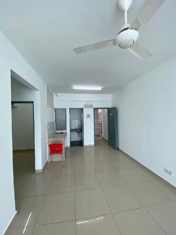 Casa Residenza Condominium, Kota Damansara, 877sqft - photo 2