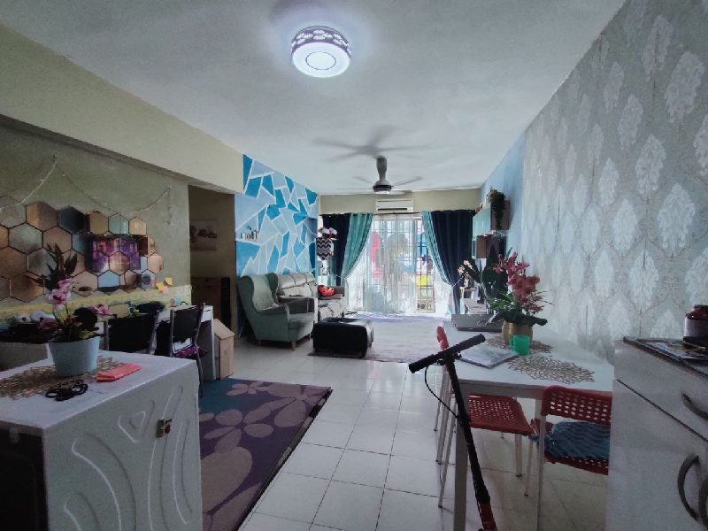 Sentul Utama Condominium, Taman Dato Senu, End Lot, Renovated - photo 2