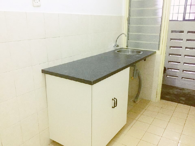 Dataran Otomobil, Seksyen 15, Shah Alam, 850sf, Shop Apartment - photo 3