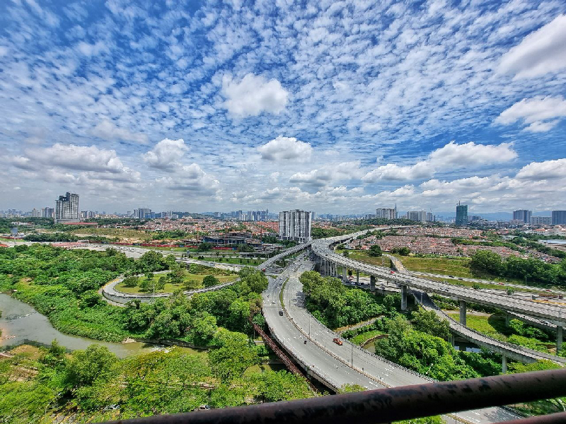 Vista Komanwel Condominium, Bukit Jalil, 1224sf, near LRT