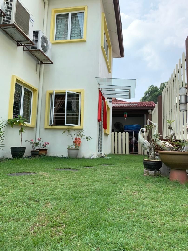 End Lot, Taman Puchong Utama, 2 Storey Terrace House, Reno, Extend