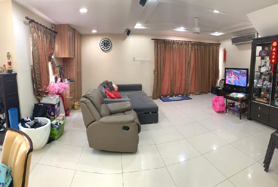 End Lot, Taman Puchong Utama, 2 Storey Terrace House, Reno, Extend - photo 3