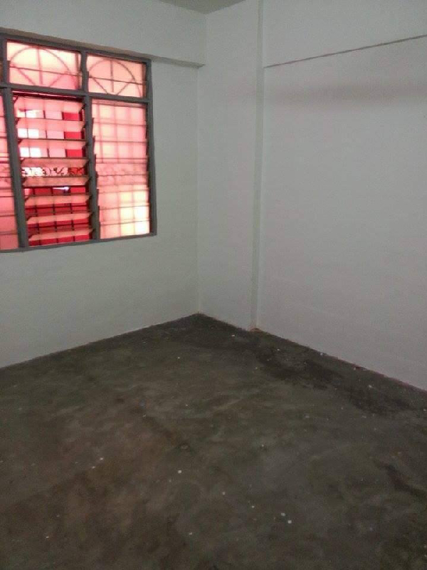 Desa Mentari, Petaling Jaya, LOW COST Flat, near KTM - photo 2