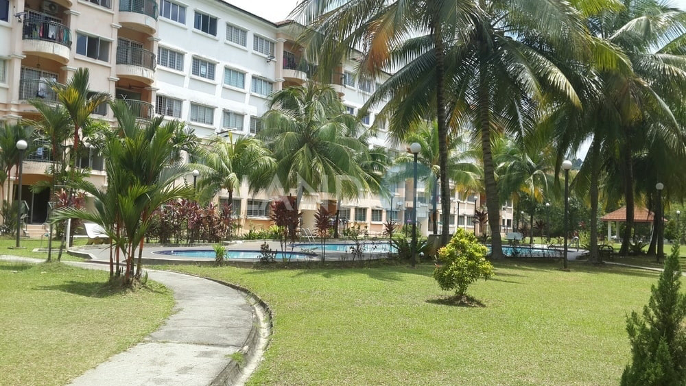 Sri Camellia, Bandar Puteri Puchong, 860sf, Level 4 - photo 1
