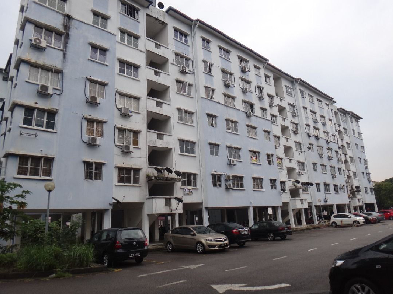 Apartment Salvia, Kota Damansara, Level 1 with lift, Partial furnish