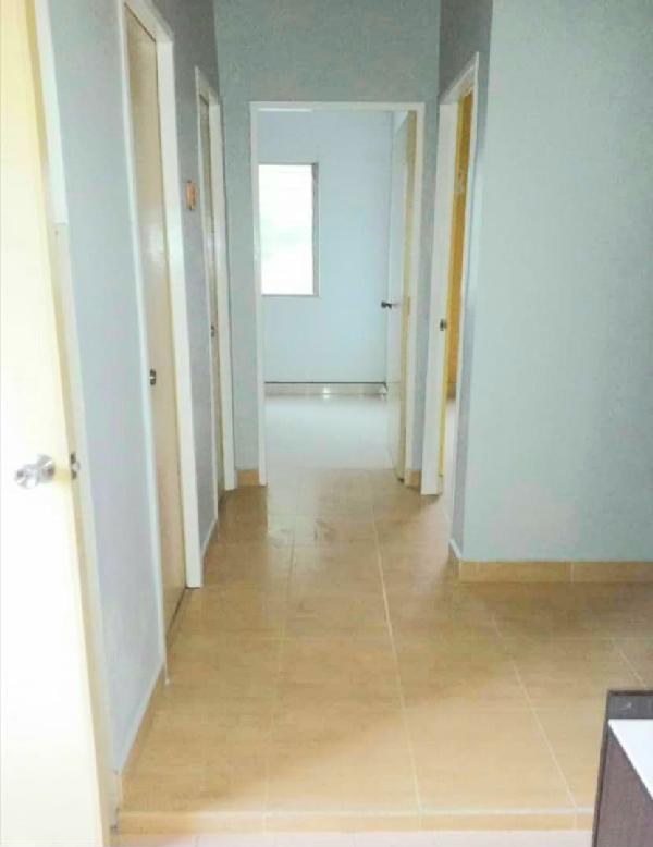 Puchong Utama Court 2, Puchong, Level 1, Renovated - photo 3