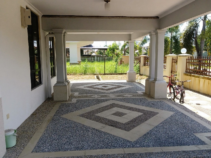 Tok Jembal GOLF RESORT, Kuala Terengganu, 2 Storey Bungalow, 11130sqft, Renovated - photo 3